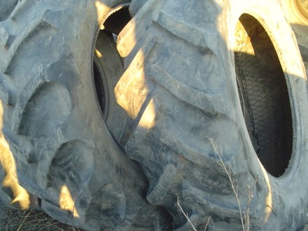 Селскостопански  гуми за трактор 420 70 R 30